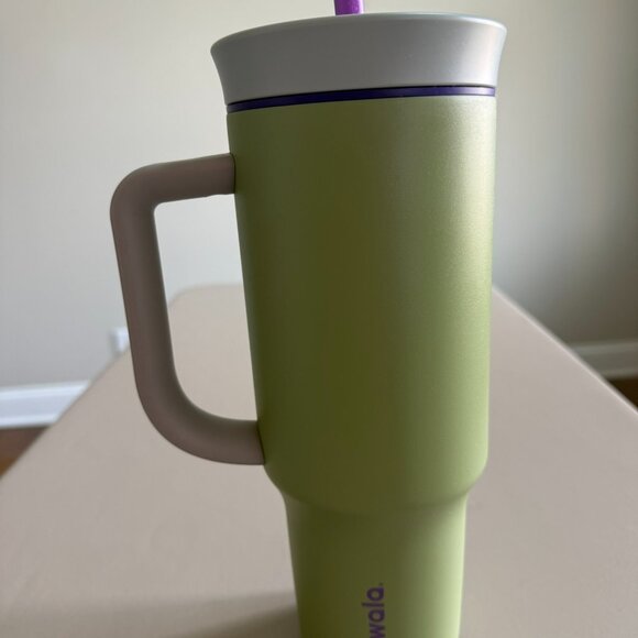 Owala 40oz Tumbler with Straw - Picture 3 of 3